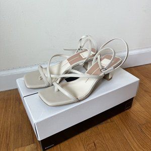 Dolce Vita Baylor Ivory Leather Size 7